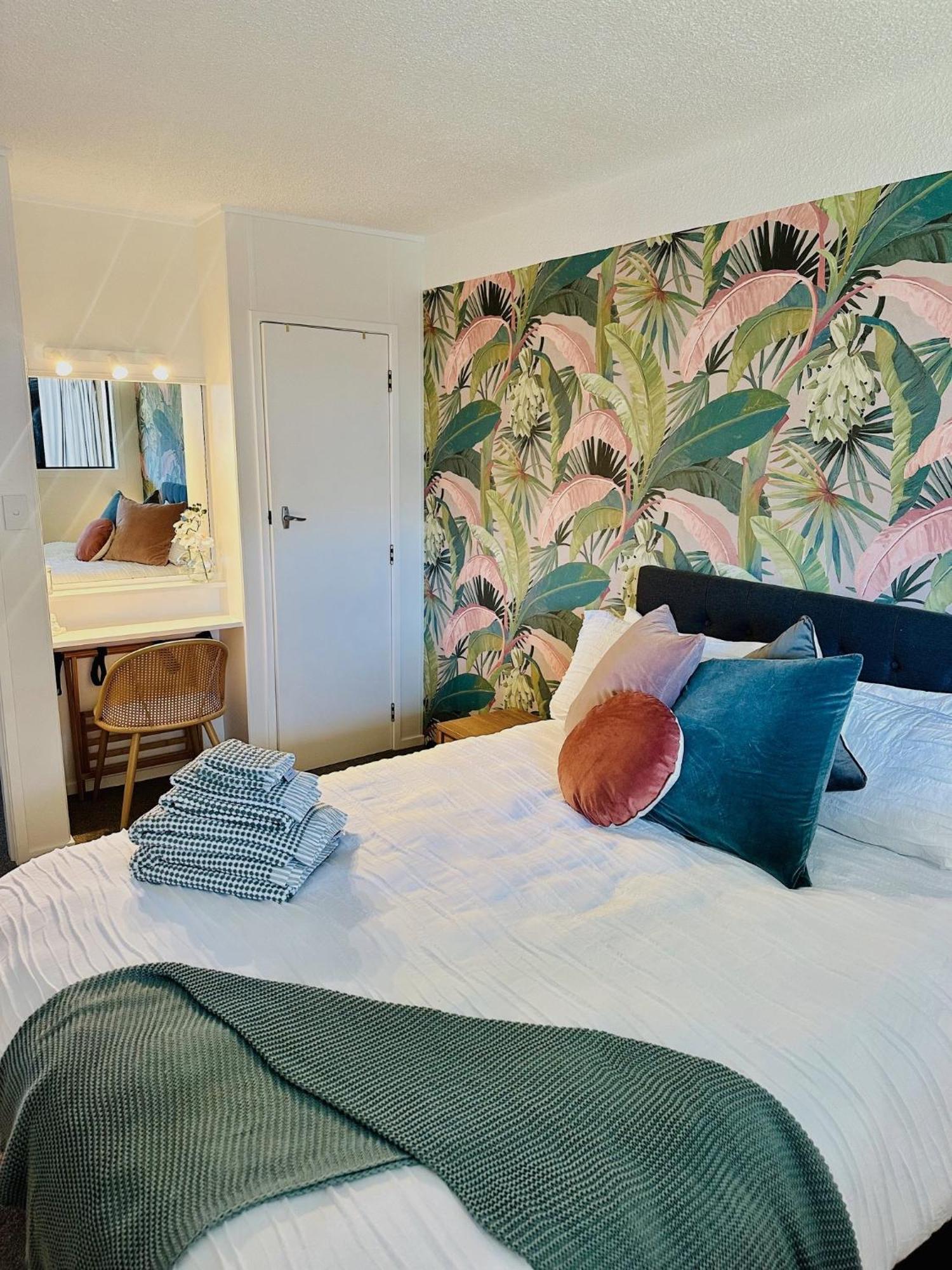 Charm On Commons, Mauao Lägenhet Mount Maunganui Exteriör bild