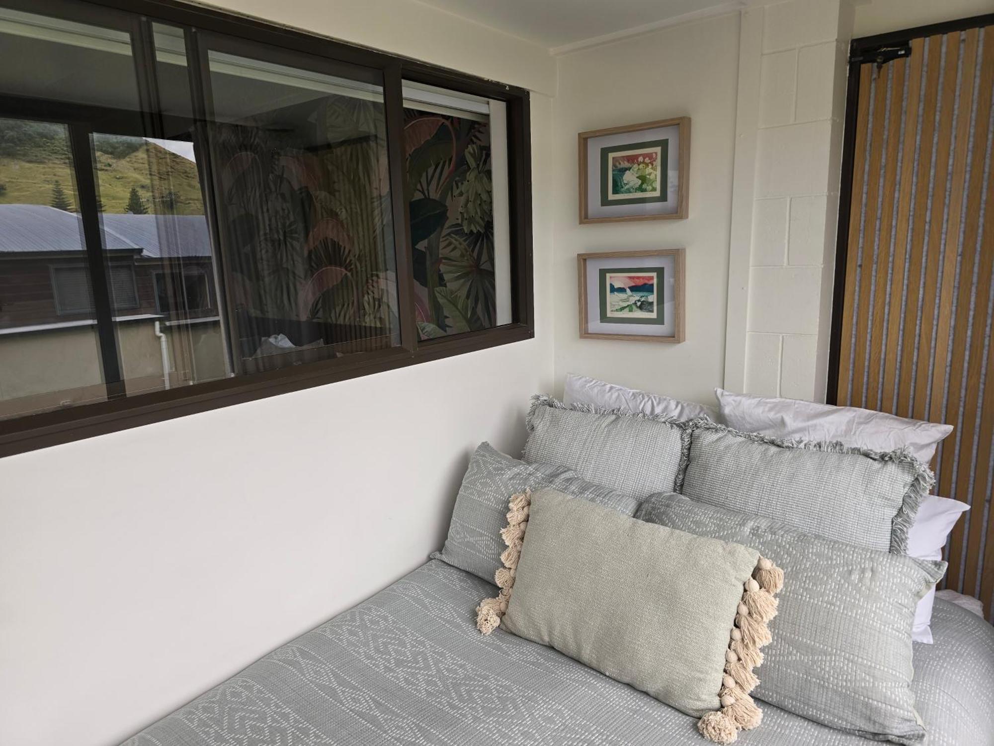 Charm On Commons, Mauao Lägenhet Mount Maunganui Exteriör bild